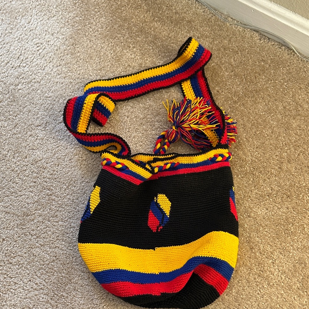 Multicolor Knit Women's Shoulder Bag